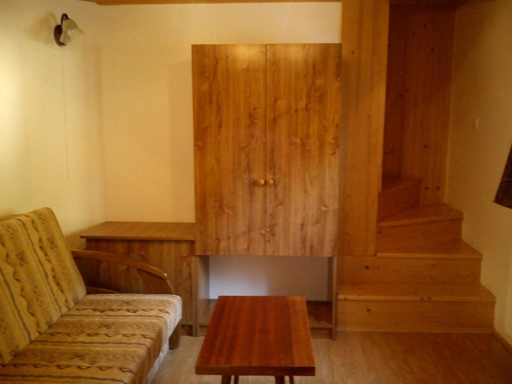 Guest House Pieninka Lesnica Exteriör bild